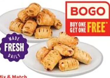 Fresh Baked Apple or Strawberry Cheese Fruit Bites